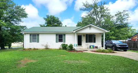 1689 Old Frankfort Rd, Lawrenceburg, KY 40342