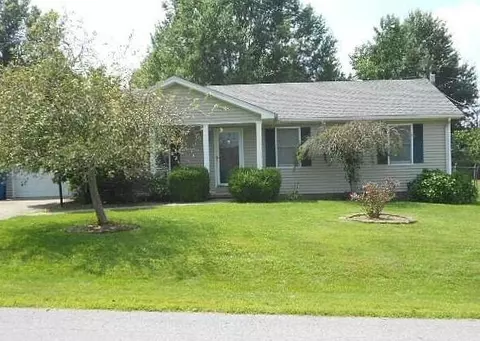 1060 Butler Dr, Lawrenceburg, KY 40342