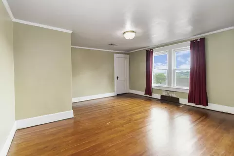 Bedroom - 110 Padgett St, Corbin, KY 40701 photo 3 of 9