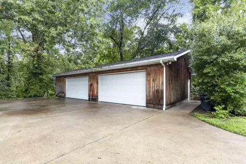 Exterior - 110 Padgett St, Corbin, KY 40701 photo 8 of 10