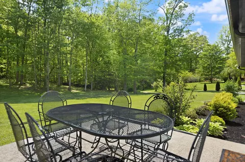 Exterior - 309 Riva Ridge Trl, Corbin, KY 40701 photo 5 of 14