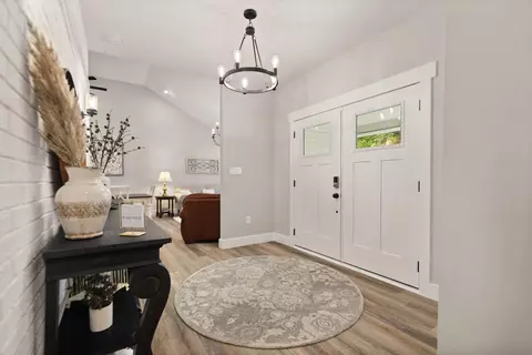 Entry Way - 309 Riva Ridge Trl, Corbin, KY 40701 photo 4 of 9