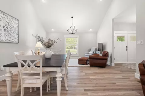 Dining - 309 Riva Ridge Trl, Corbin, KY 40701 photo 4 of 5