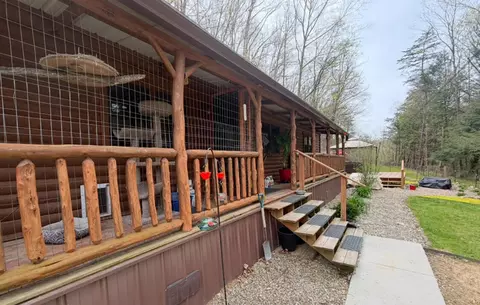 209 Lucas Hollow Rd, Beattyville, KY 41311