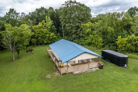 399 Needmore Rd, Carlisle, KY 40311