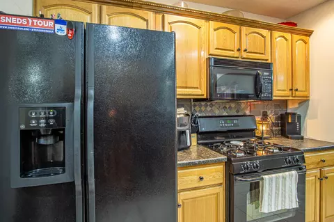Kitchen - 3003 Sunset Dr, Corbin, KY 40701 photo 2 of 5