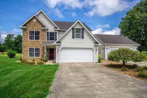 Exterior - 3003 Sunset Dr, Corbin, KY 40701 photo 3 of 9