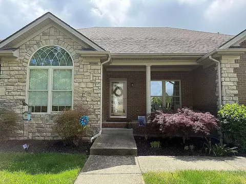 904 Lane Cir, Versailles, KY 40383