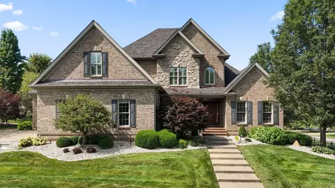 3853 Real Quiet Ln, Lexington, KY 40509