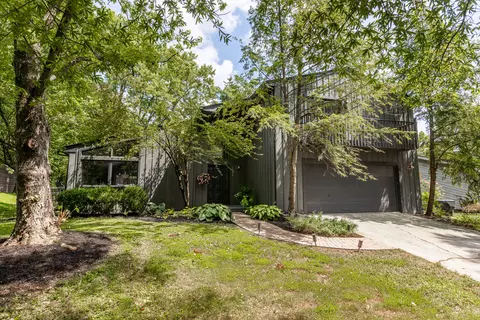 3536 Winding Dr, Lexington, KY 40517