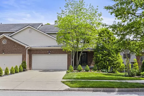 668 Forest Hill Dr, Lexington, KY 40509