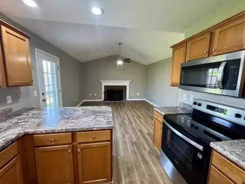 1012 Jd Cir, Berea, KY 40403 photo 9