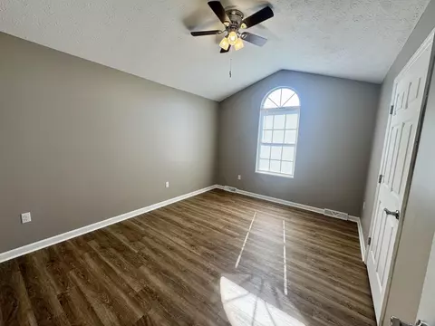 1012 Jd Cir, Berea, KY 40403 photo 17