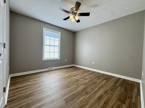 1012 Jd Cir, Berea, KY 40403 photo 21