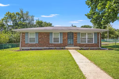 1265 Cherbourg Rd, Lexington, KY 40504