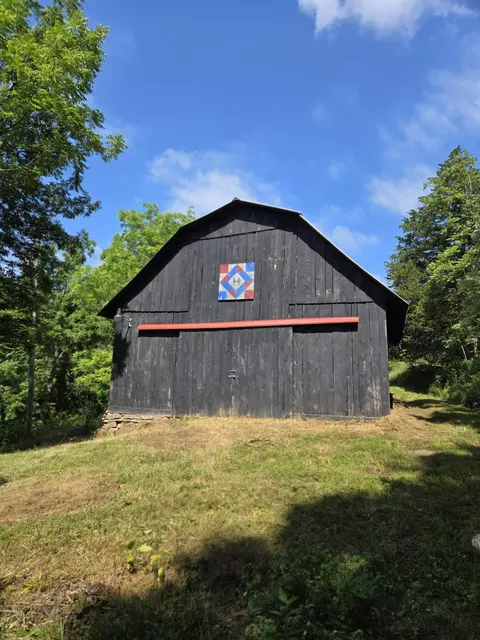 1642 Sulphur Springs Hollow Rd, Somerset, KY 42501