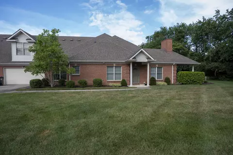 145 Sugartree Ln, Versailles, KY 40383