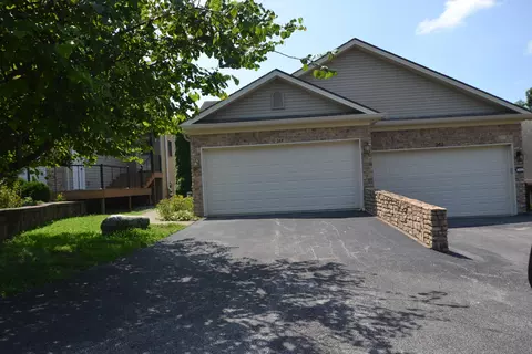 344 Persimmon Way, Harrodsburg, KY 40330