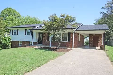 303 Arbolado Dr, Frankfort, KY 40601