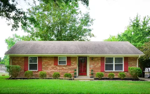 1312 Swoonalong Ct, Lexington, KY 40517