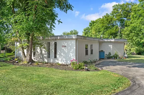 1288 Maywood Park, Lexington, KY 40517