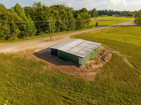 Undisclosed, Corbin, KY 40701 photo 17