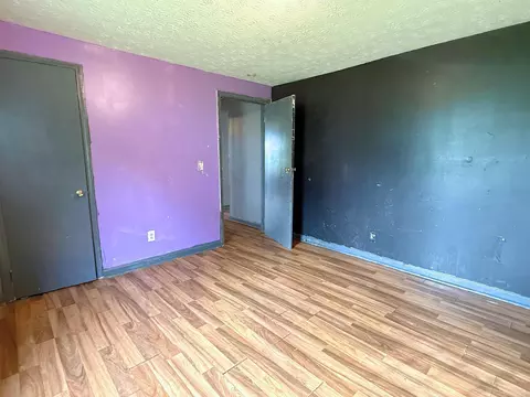 Bedroom - 314 W 16th St, Corbin, KY 40701 photo 6 of 7