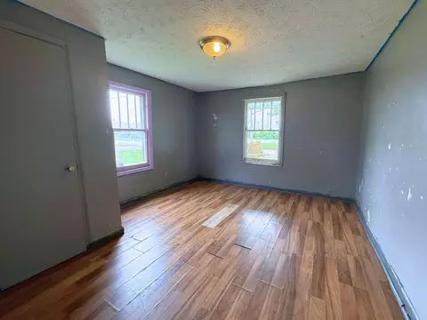 Bedroom - 314 W 16th St, Corbin, KY 40701 photo 3 of 7