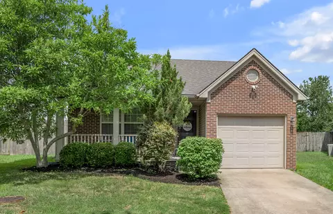 325 Loblolly Ct, Lexington, KY 40514