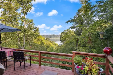 530 Bates Rd, Nancy, KY 42544