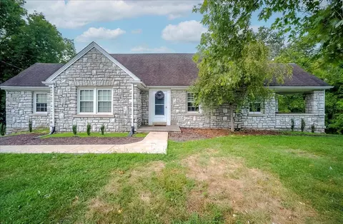 8585 Troy Pike, Versailles, KY 40383