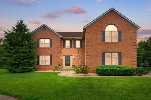 4120 Amberwood Ct, Lexington, KY 40513