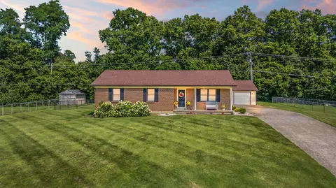 105 Thomas St, Frankfort, KY 40601