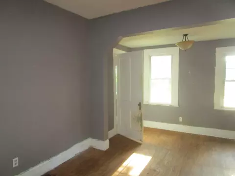 218 W Maple Ave, Lancaster, KY 40444 photo 15