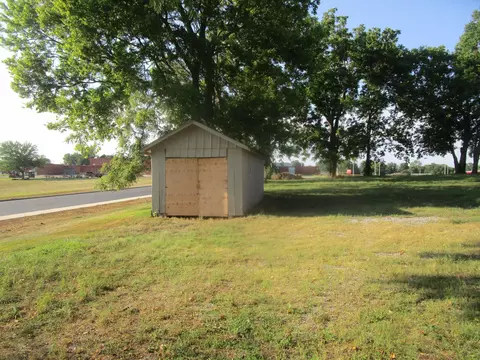 218 W Maple Ave, Lancaster, KY 40444 photo 22