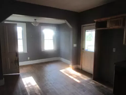 218 W Maple Ave, Lancaster, KY 40444 photo 14