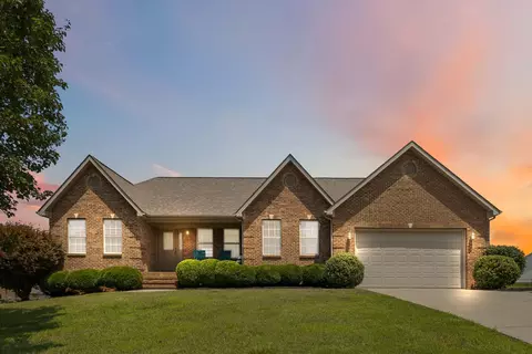 211 Lake Forest Dr, Somerset, KY 42503
