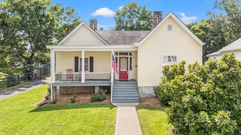 249 Mount Airy Ave, Paris, KY 40361