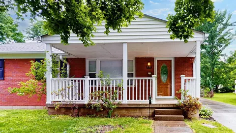 637 Stratford Dr, Lexington, KY 40503