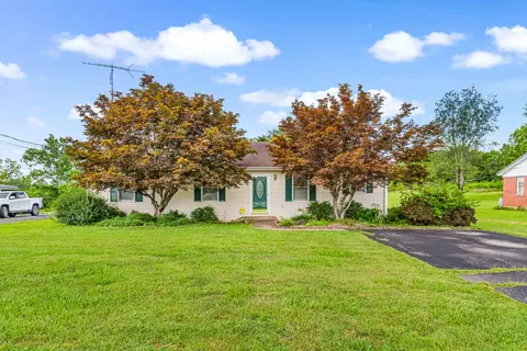 1408 Harrodsburg Rd, Lawrenceburg, KY 40342