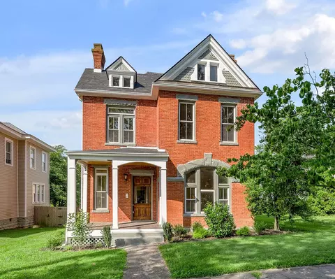 210 College St, Winchester, KY 40391