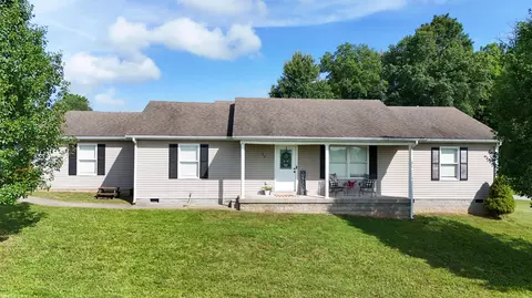 120 Manchester Ln, Brodhead, KY 40409