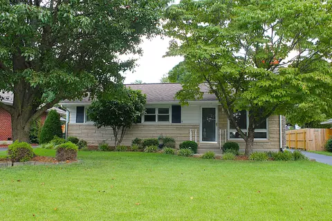 471 Pasadena Dr, Lexington, KY 40503