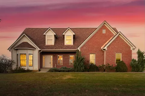 425 Hunters Run Dr, Richmond, KY 40475