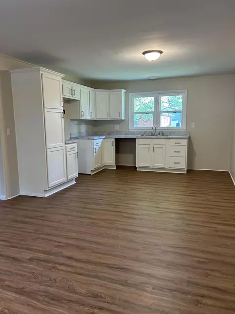 Kitchen - 505 E 3rd St, Perryville, KY 40468 photo 1 of 1