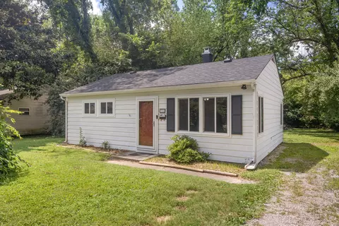 326 Hummingbird Ln, Lexington, KY 40503