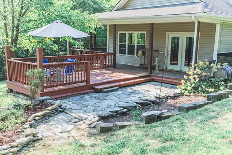 1825 Timbercreek Rd, Lawrenceburg, KY 40342
