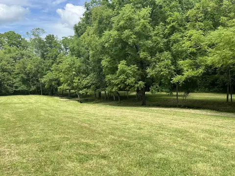 1599 Locust Fork Rd, Stamping Ground, KY 40379