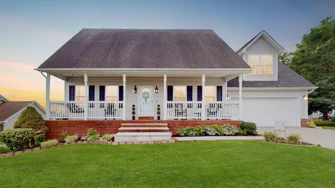 213 Honeysuckle Ln, Winchester, KY 40391