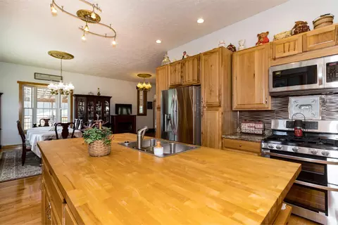 1522 Johnson Fork Rd, Campton, KY 41301 photo 5